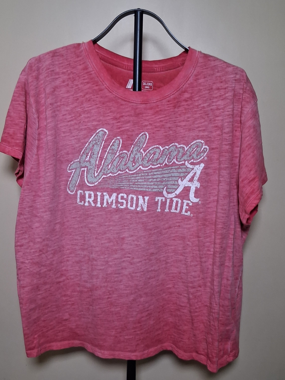 Russell Women’s Vintage Look Washed Red Alabama Crimson Tide Tshirt; Size XXL